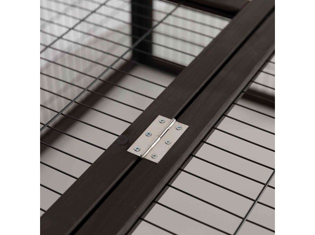 Recinto Exterior con Cubierta negro/marrón