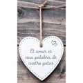 Corazón de Madera 'El amor es una palabra de cuatro patas'