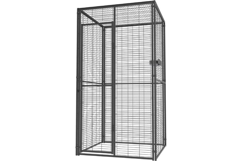 Voladero para loros de 1 m2 con techo de malla y comederos