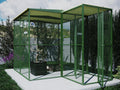 Voladero de 4 m2 con habitáculo de seguridad exterior y dos puertas