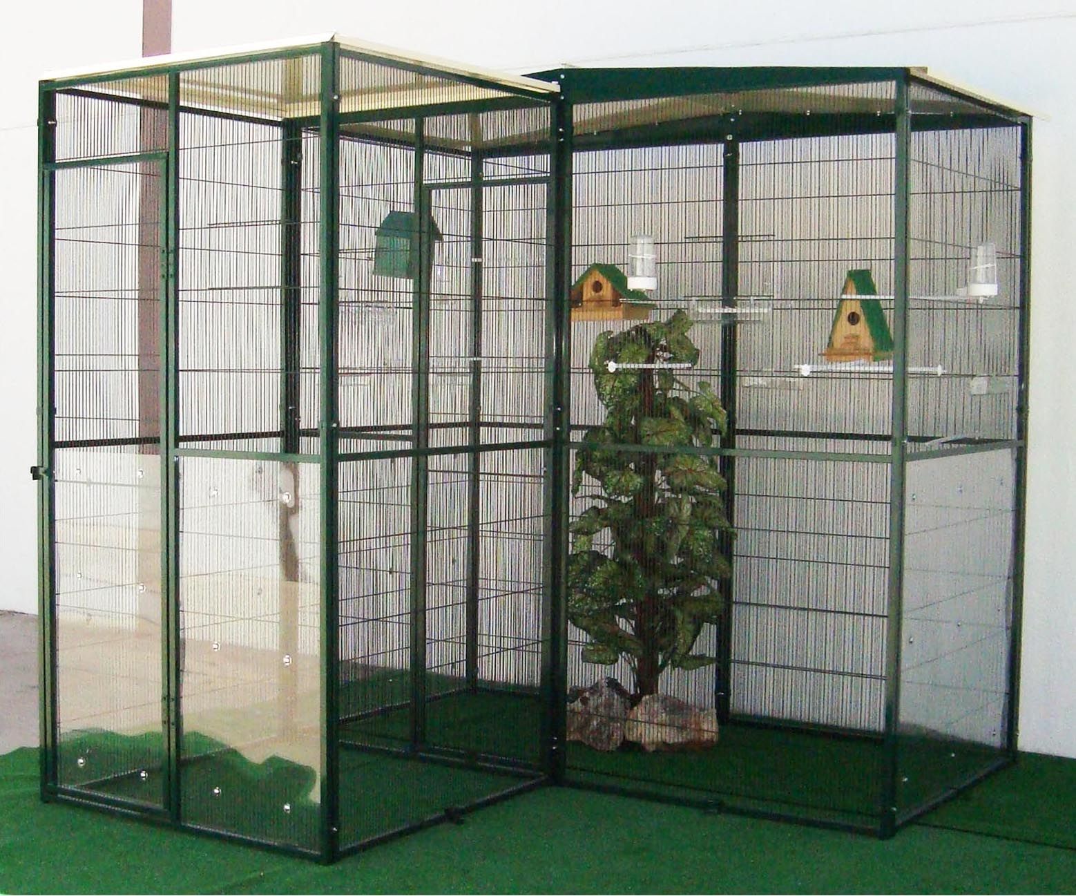 Voladero IMOR 3 m² con 2 puertas y habitáculo de seguridad