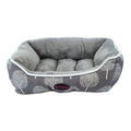 Cama para perros y gatos "Winter trees"