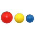 Pelota de goma dura y compacta